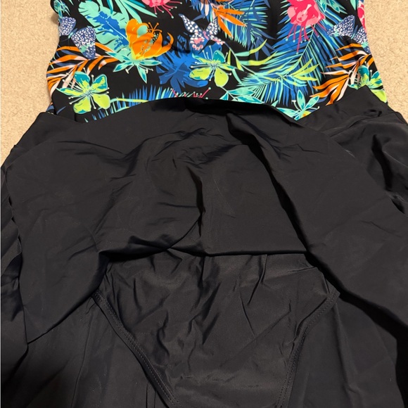 New Tropical Print Women's Tankini Swimsuit - Picture 4 of 8